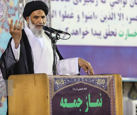 مسئولان برای ملموس شدن شعار سال در زندگی مردم تلاش کنند