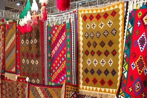 ایذه در آستانه ثبت به عنوان شهر ملی گلیم