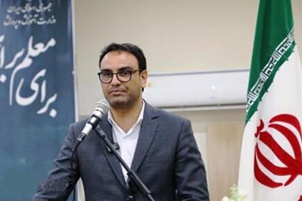 مدیران آموزش و پرورش خوزستان مأمن و همراه فرهنگیان باشند